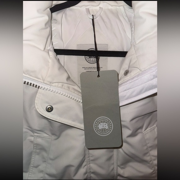 Canada Goose white Trillium Parka HUMANATURE NWT - Picture 2 of 16
